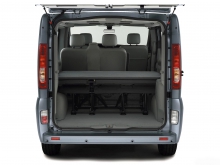 Фото Renault Trafic Passenger 2.0 dCi MT L1H1 №16