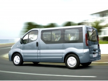 Фото Renault Trafic Passenger 2.0 dCi MT L1H1 №2
