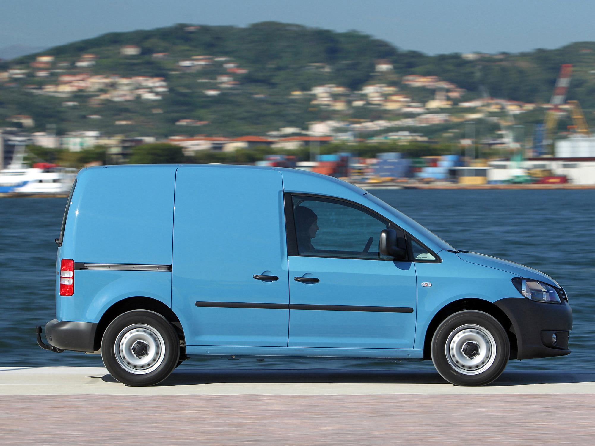 Volkswagen Caddy van