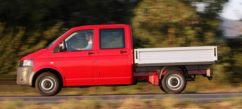 Фото автомобиля Volkswagen Transporter бортовой 4-дв.